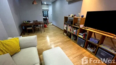 Condos for rent : . 1870798