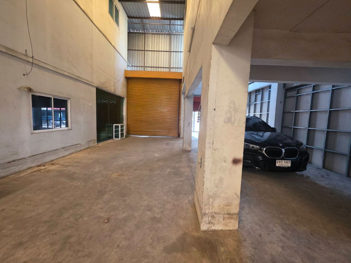 รูป ขายอาคารพาณิชย์ ติดถนนวัชรพล Tel.0999983897 - รูปที่ 4/32