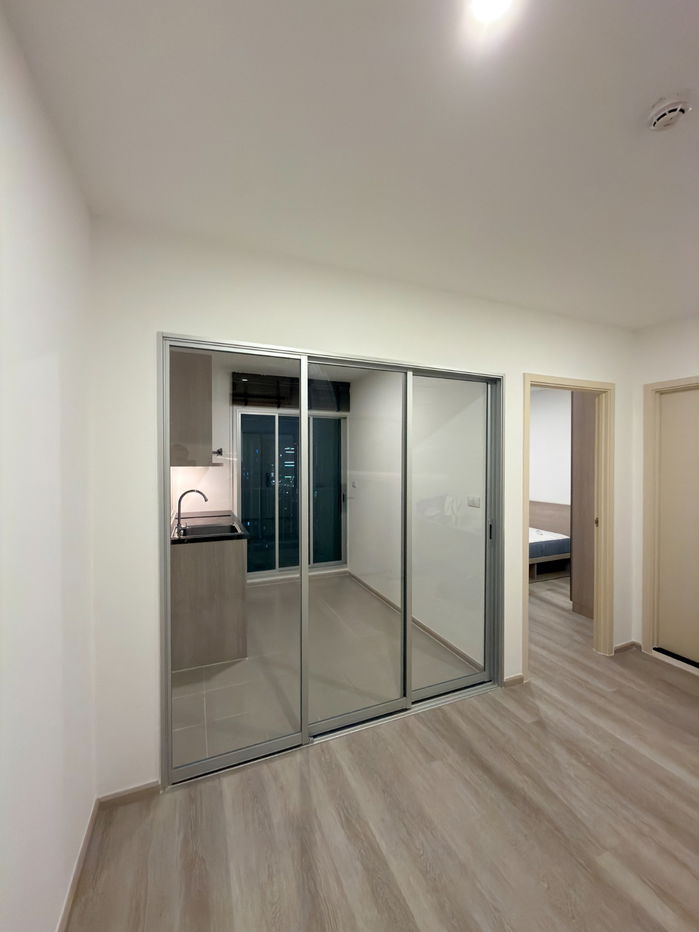 รูป ให้เช่า คอนโด เอลลิโอ สาทร - วุฒากาศ BTS วุฒากาศ BTS wutthakad  550 เมตร มี รถ รับ - ส่ง ฟรี - รูปที่ 6/26