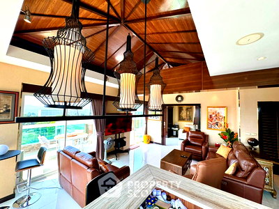 คอนโด ถนนพัทยาสาย 3 : เพ้นท์เฮ้าส์ 3-ห้องนอน ที่ สยาม โอเรียลทัล เอเลแกนซ์ 2 ใกล้ ถนนพระตำหนัก พัทยา (ID 2630247)