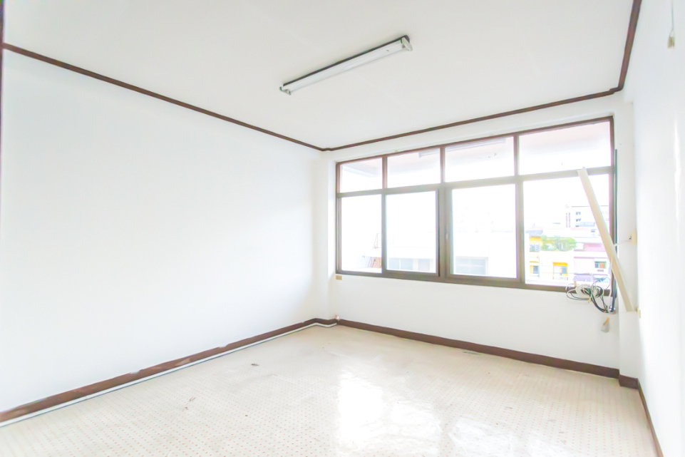 รูป 🏠 ขายด่วน บ้าน INTER🏠     ประชาราษฎร์บำเพ็ญ ซอย 5   "อยู่ก็ดีทำโฮมออฟฟิศก็ได้ " - รูปที่ 11/14