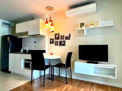 เช่าคอนโด ตลาดนัดเลียบด่วน รามอินทรา : #b4614 9/2/69  ให้เช่าคอนโด   We Condo Ekkamai-Raminthra 📲📢สอบถาม ld line @condoboy