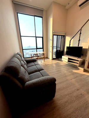 Condos for rent : 🏙 Owner post💖 For Rent: Origin Plug & Play Sirindhorn Station Condo 📍 Located just a few steps from MRT Sirindhorn — super convenient location!