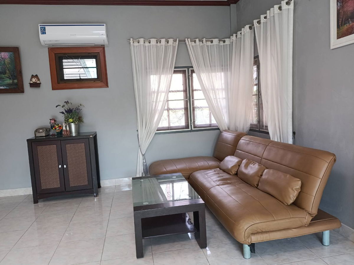 รูป บ้านเดี่ยวให้เช่าใกล้ทะเลตกแต่งใหม่ทั้งหมดพร้อมเข้าอยู่ บรรยากาศดี ศรีราชา ชลบุรี - รูปที่ 13/23