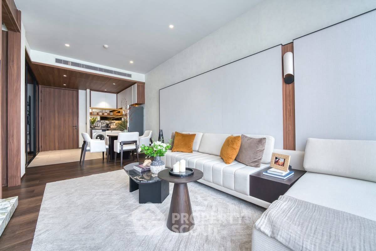 picture 1-BR 60 Sqm ROMM CONVENT Condo Near BTS Sala Daeng (400m) (ID 2631453) - 2/10