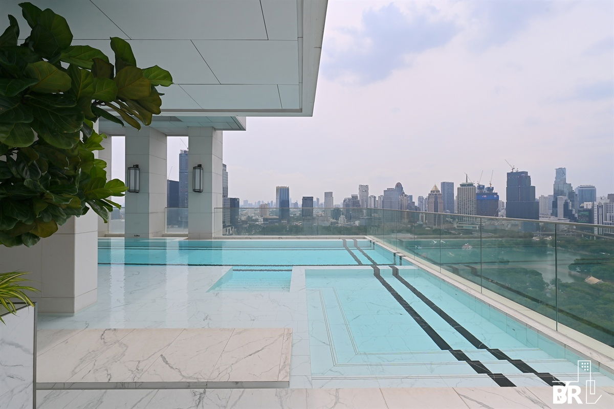 รูป Muniq Langsuan 💎 Premium Lifestyle at Langsuan 🌿 Near BTS Ratchadamri - รูปที่ 2/10