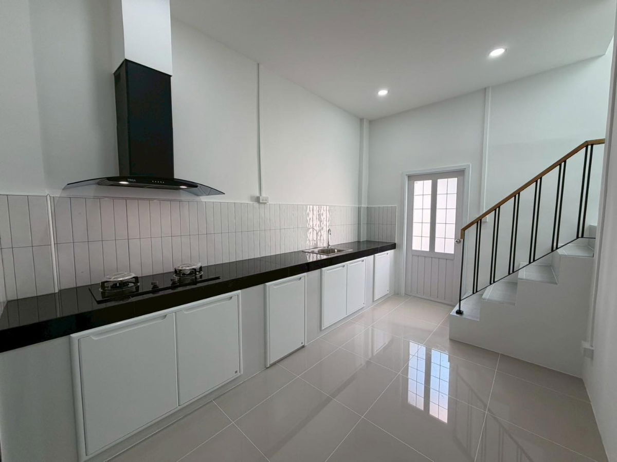 รูป CS037 📍 อาคาร 3 ชั้นติดถนนหลัก มองเห็นชัด เดินทางสะดวก 🚗 - รูปที่ 25/26