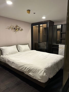 P-42466 สุดยอดวิวเมือง ทองหล่อ! 2 นอน 39 ชั้น! เพียง 50,000 บาท/เดือน Line Id: @easythaihome 085-592-2897