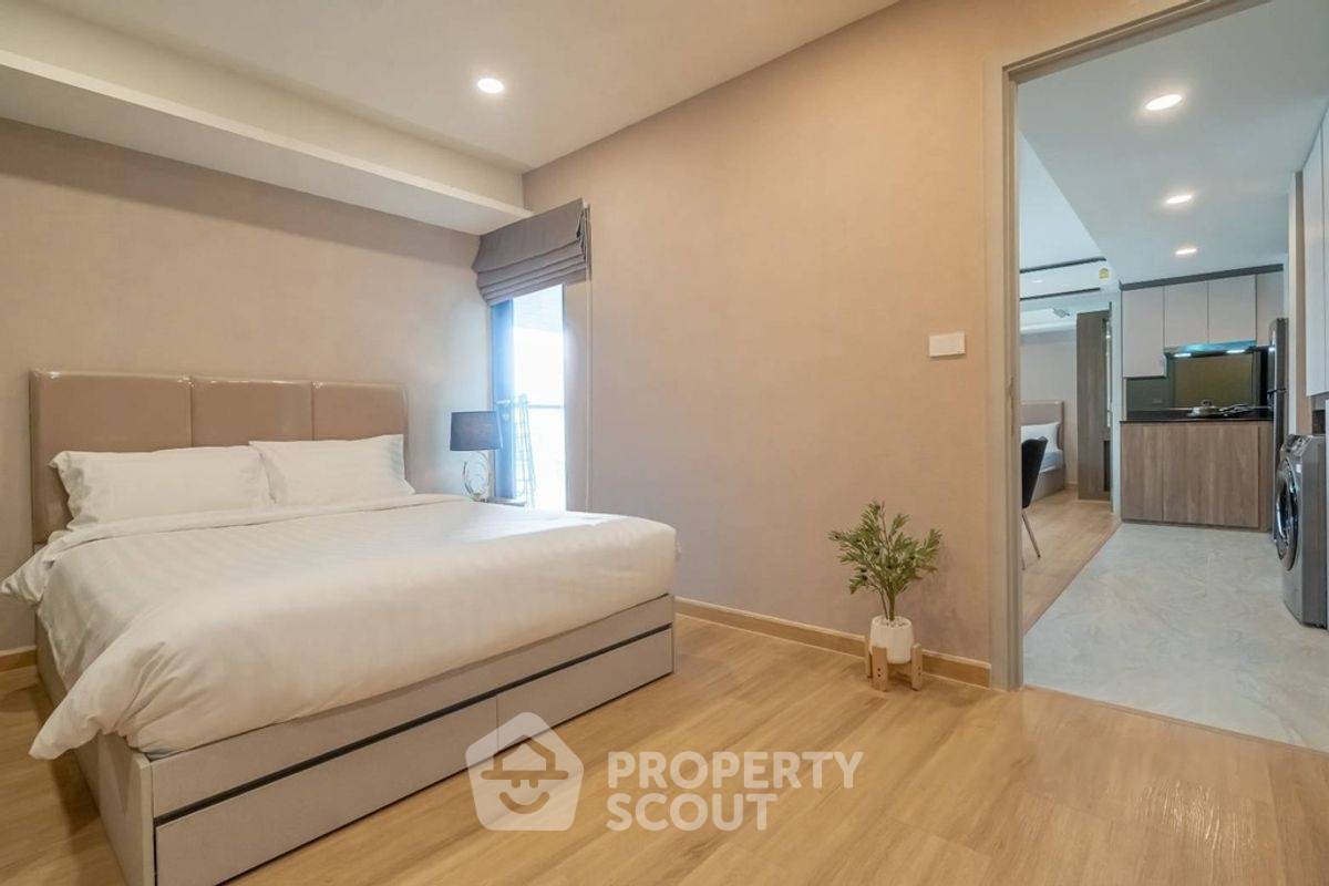 picture 2-BR Condo at Lloyd Soonvijai-Thonglor in Bang Kapi (ID 2632315) - 10/12