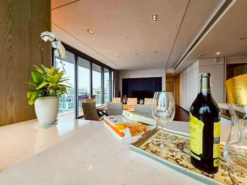 รูป Marque Sukhumvit 39 | Ultimate Luxury Class Phromphong Newly Renovated #CO - รูปที่ 9/15