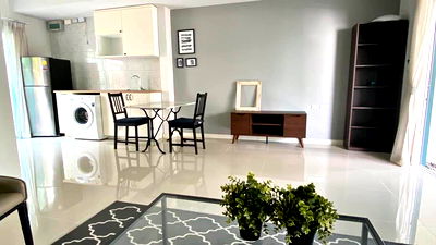 ทาวน์โฮมให้เช่า : 🟩🟨🟧HBN0008-01 ทาวน์โฮมอินดี้ 2 บางนา กม.7📌LINE : @481kipxm🟩🟨🟧