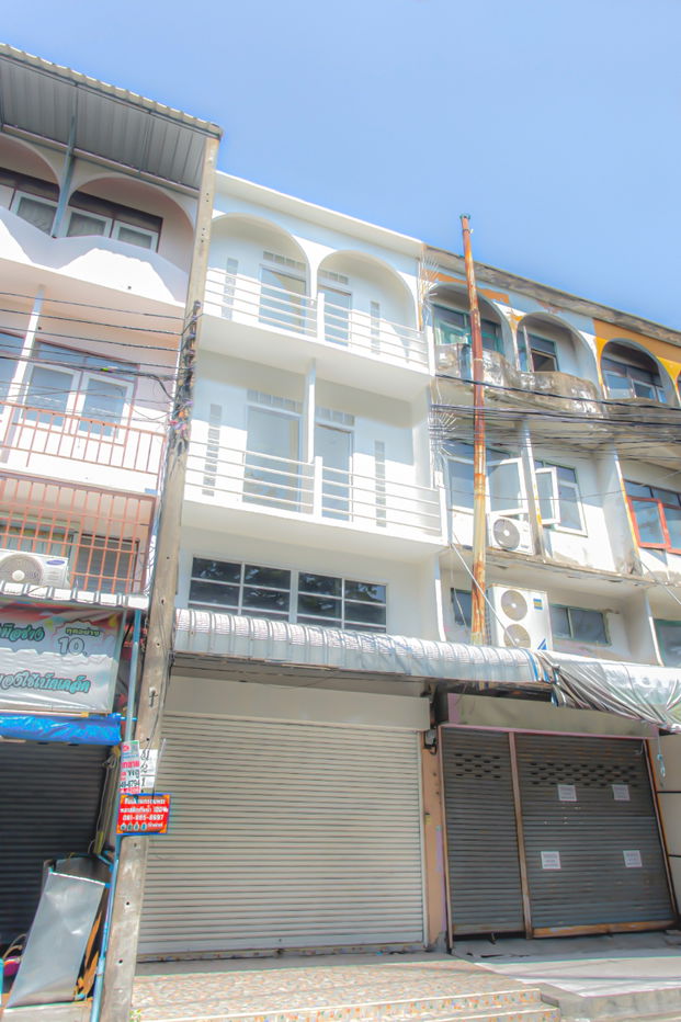 รูป ☃️ขายด่วน น้อง เปียกปูน ☃️  🏡อาคารพาณิชย์ 3 ชั้น🏡      เสรีไทย ซอย 9 - รูปที่ 1/25