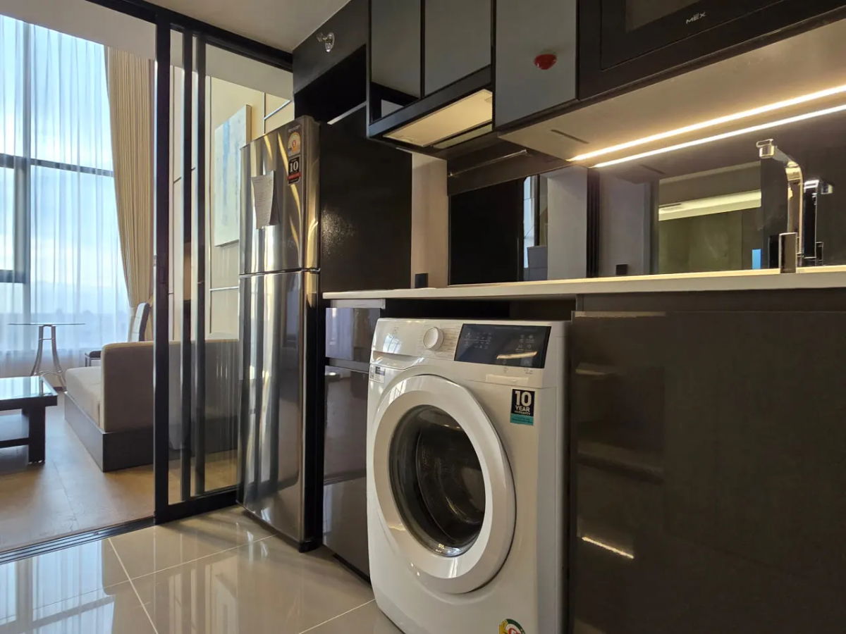 รูป Park Origin Chula Samyan【𝐒𝐄𝐋𝐋 & 𝐑𝐄𝐍𝐓】🔥ห้องลุค Premium Urban บิ้วอินครบ จบในห้องเดียว🔥 ติดต่อไลน์ไอดี: @hacondo - รูปที่ 5/10