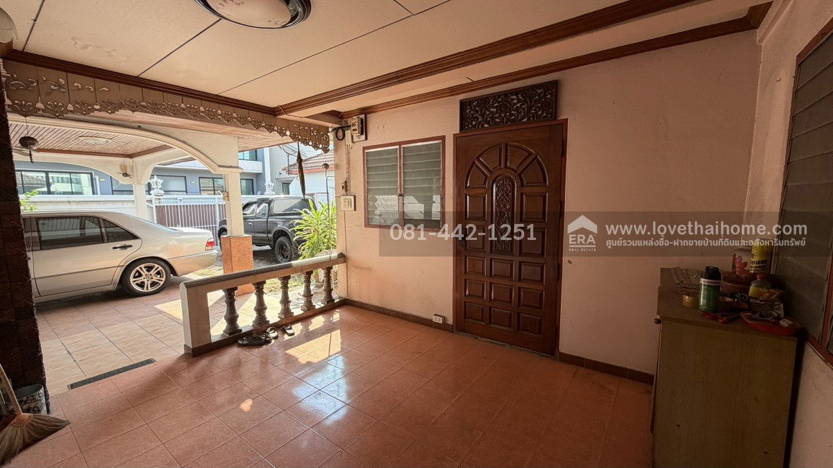 รูป ขายบ้านเดี่ยว2ชั้น ซอยแจ้งวัฒนะ-ปากเกร็ด35 หมู่บ้านจรรยานิเวศน์ พื้นที่ 87 ตรว. ขาย 8.5 ล้านบาท ทำเลรถไฟฟ้าสายสีชมพู ปากซอยเป็นสถานีศรีรัช - รูปที่ 2/9