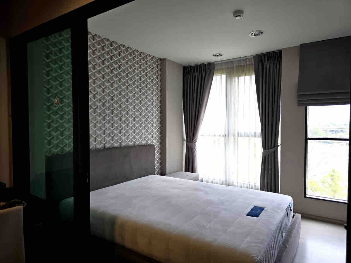 รูป ให้เช่า 📍 Rise Rama 9 📍 เฟอร์นิเจอร์ และ เครื่องใช้ไฟฟ้าครบ ใกล้ ARL รามคำแหงที่สุด  - รูปที่ 2/9