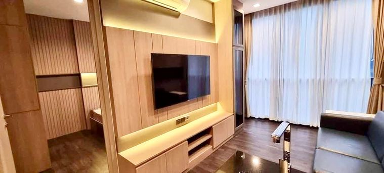 code : G74 The Line Asoke - Ratchada