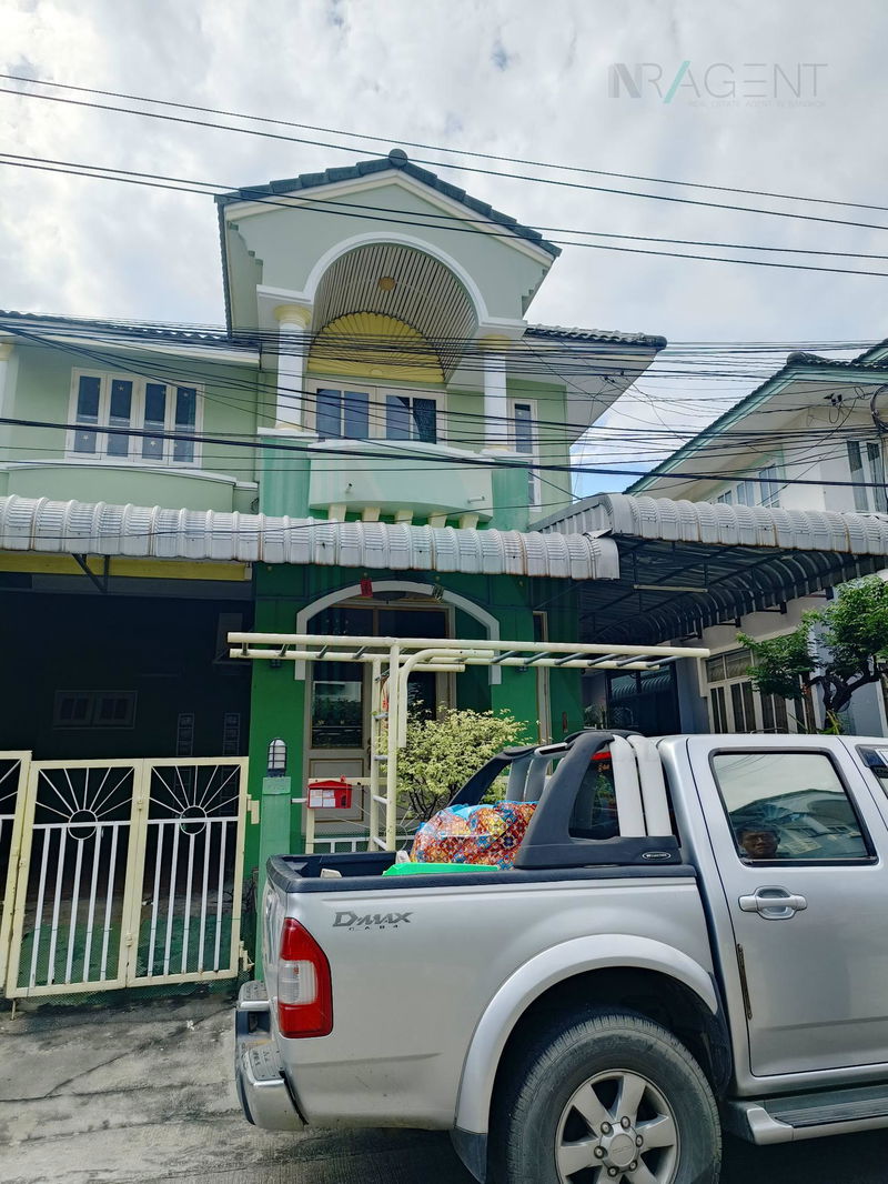 ขายบ้านเดี่ยว : 📌 ขายบ้านแฝด โครงการ ลัลลี่ วิลล์ ศรีนครินทร์-เทพารักษ์ 2 ชั้น 3 ห้องนอน 2 ห้องน้ำ