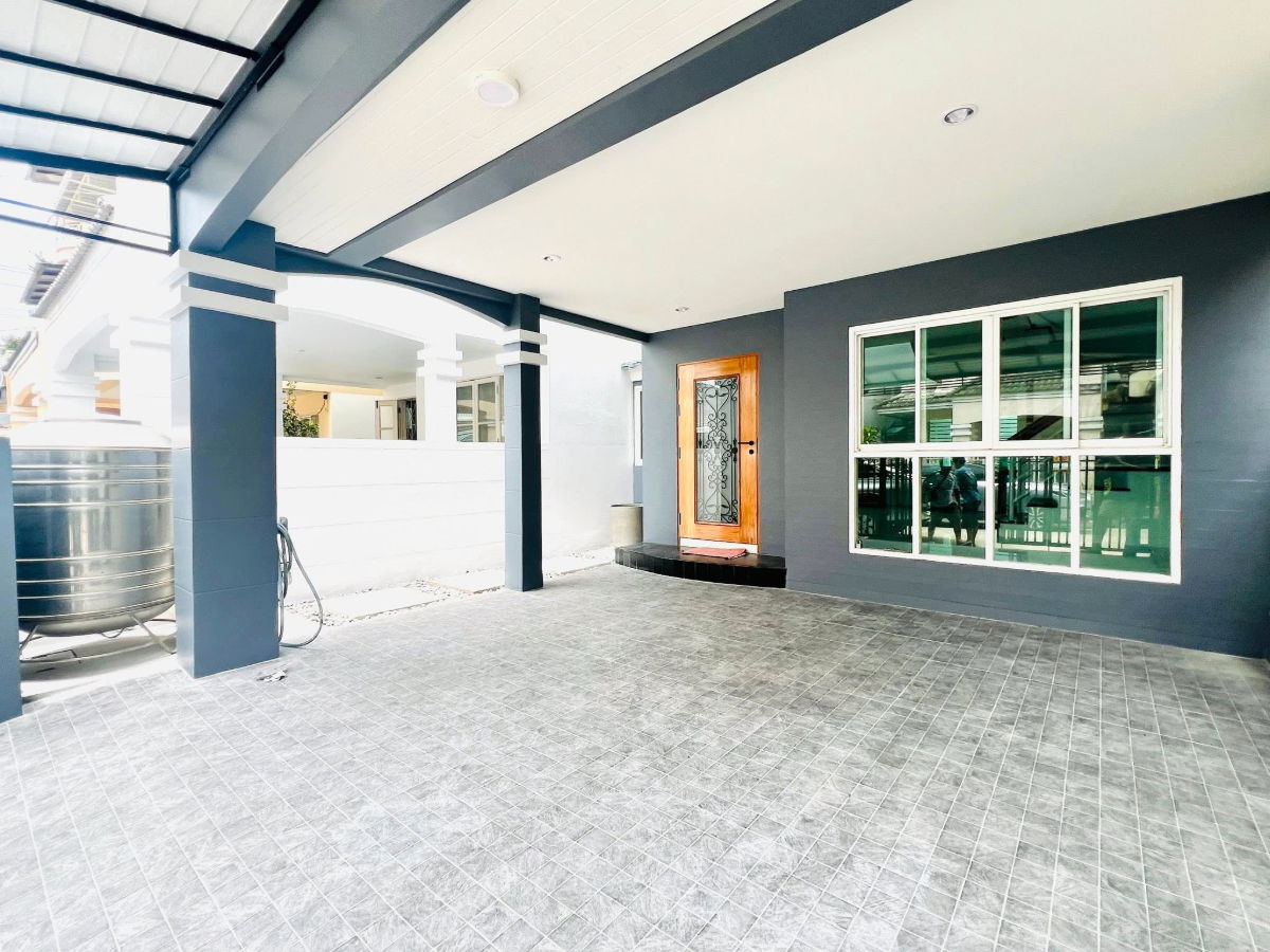 รูป  CS055 🎉✨ โปรแรง! ทาวน์เฮ้าส์สวย ราคาคุ้มค่าเกินราคา - รูปที่ 15/23