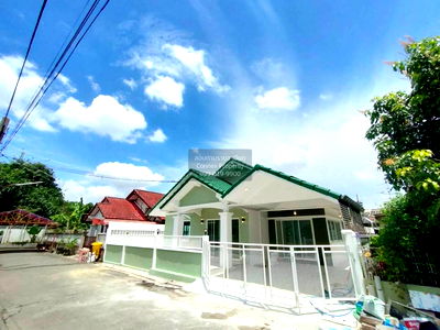 บ้านเดี่ยว ถนนรัตนาธิเบศร์ : ขายบ้าน  เอกลดา รีโนเวทใหม่ บางรักพัฒนา บางบัวทอง นนทบุรี CX-123085 ✅ ทักไลน์ @connexproperty ตอบทันที ทีมงานมืออาชีพ ✅