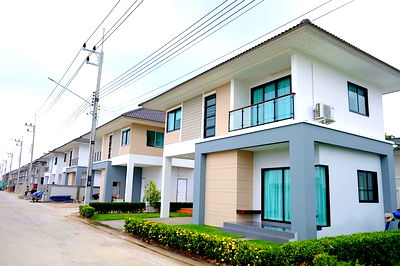 บ้านแฝด ธัญบุรี ปทุมธานี : 🏡 ขายบ้านแฝด (ฟังก์ชั่นเดี่ยว) 2 ชั้น ทำเลดีมาก บ้านธรรมชาติ รังสิต–คลอง 8   เลขที่ 84/3