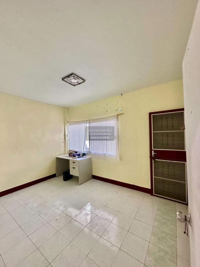 รูป ขายทาวน์เฮ้าส์/ทาวน์โฮม  สินทวีงามเจริญ พระราม 2 ชั้นสูง ท่าข้าม เขต บางขุนเทียน กรุงเทพ CX-104330 ✅ ทักไลน์ @connexproperty ตอบทันที ทีมงานมืออาชีพ ✅ - รูปที่ 8/9