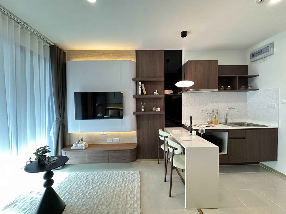 Condo for Sale at Zcape 3 – Behind Central Phuket! - image 2