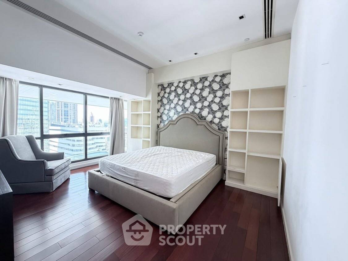 รูป คอนโด 3-ห้องนอน ที่ เลอ รัฟฟิเน่ สุขุมวิท 39 คอนโดมิเนียม ใกล้ BTS พร้อมพงษ์ (ID 2636870) - รูปที่ 7/14