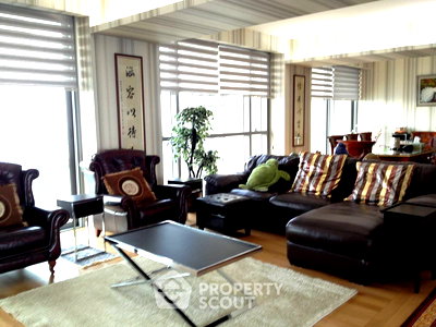 ขายคอนโด : คอนโด 3-ห้องนอน ที่ เดอะ พาโน พระราม 3 ใน บางโพงพาง (ID 2631810)