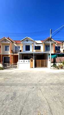 Townhouses for sale Nakhon Pathom : For Sale Townhouse/Townhome  , Siwarat 10 Bangkhem , Bang Khaem , mueang Nakhon Pathom , Nakhon Pathom , CX-140514 ✅ Live chat with us ADD LINE @connexproperty ✅