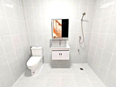 ทาวน์โฮม สมุทรสาคร : ขายทาวน์เฮ้าส์/ทาวน์โฮม  พงษ์ศิริชัย 1 รีโนเวทใหม่ อ้อมน้อย กระทุ่มแบน สมุทรสาคร CX-117135 ✅ ทักไลน์ @connexproperty ตอบทันที ทีมงานมืออาชีพ ✅