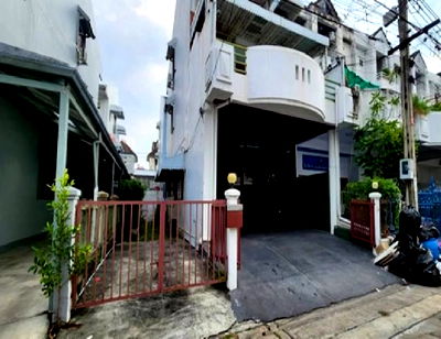 เช่าโฮมออฟฟิศ ม.เอแบค : ให้เช่าโฮมออฟฟิศ 3 ชั้น หมู่บ้านศรีวรา ทาวน์อินทาวน์  / บ้านเปล่า ไม่มีเฟอร์นิเจอร์ / แอร์ 4 เครื่อง / เหมาะสำหรับทำเป็นออฟฟิศ สำนักงาน จดบริษัทได้