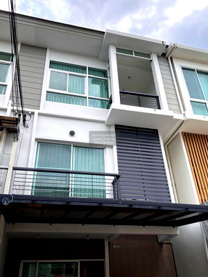 ทาวน์โฮม วิทยาลัยดุสิตธานี : ขายทาวน์เฮ้าส์/ทาวน์โฮม  เดอะ เมทโทร พระราม 9 ประเวศ เขต ประเวศ กรุงเทพ CX-134918 ✅ ทักไลน์ @connexproperty ตอบทันที ทีมงานมืออาชีพ ✅