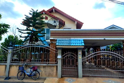 บ้านเดี่ยว วัดพระยาสุเรนทร์ : ขายบ้าน  แสนสบาย ท่าแร้ง เขต บางเขน กรุงเทพ CX-106517 ✅ ทักไลน์ @connexproperty ตอบทันที ทีมงานมืออาชีพ ✅