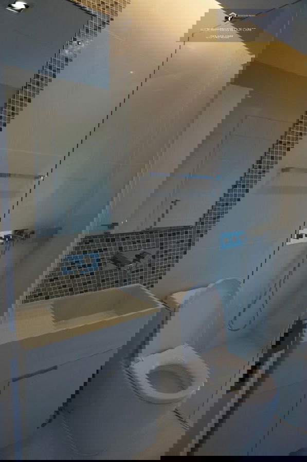 รูป The Room Sukhumvit 21 | ห้องสวยชั้นสูง !!! วิวสวยโปร่งสงบ เห็นต้นไม้เขียว !!! High floor unit Green View #2026010913689 #FC - รูปที่ 3/5