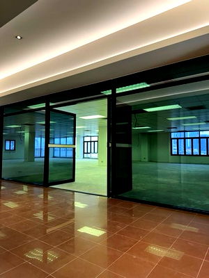 Office for rent Lat Phrao Road : FOR RENT  OFFICE PROPERTY  42000 BAHT per MONTH