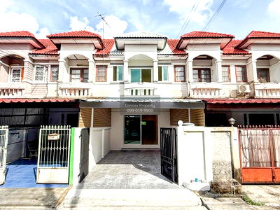 ทาวน์โฮม รร.กสิณธรเซนต์ปีเตอร์ : ขายทาวน์เฮ้าส์/ทาวน์โฮม  ช. รุ่งเรือง 6 รีโนเวทใหม่ บางรักพัฒนา บางบัวทอง นนทบุรี CX-131880 ✅ ทักไลน์ @connexproperty ตอบทันที ทีมงานมืออาชีพ ✅