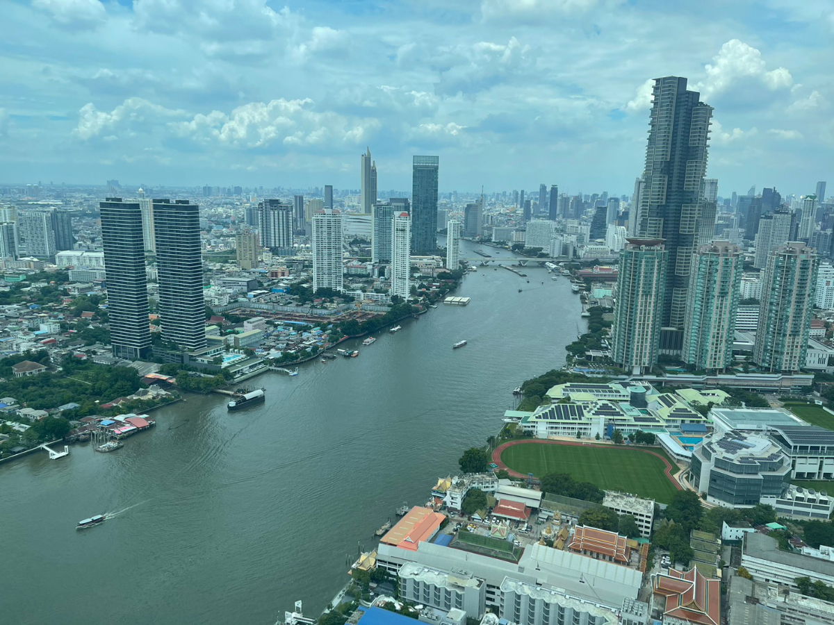 picture Exclusive Unit at "Menam Residences" for Sale. - 15/23