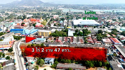 Land for rent Pinthong Industrial Estate : Vacant land for rent in the heart of Sriracha city. Excellent location in a prime economic area.