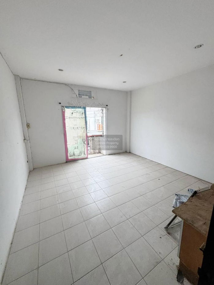 รูป ขายทาวน์เฮ้าส์/ทาวน์โฮม  บ้านวรพัฒ สุขาภิบาล 5 ออเงิน เขต สายไหม กรุงเทพ CX-133534 ✅ ทักไลน์ @connexproperty ตอบทันที ทีมงานมืออาชีพ ✅ - รูปที่ 3/4