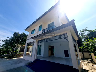 Houses for sale Modern Gems Shopping Mall : For Sale House , Chollada Suvarnabhumi , Sisa Chorakhe Noi , Bang Sao Thong , Samut Prakarn , CX-135341 ✅ Live chat with us ADD LINE @connexproperty ✅