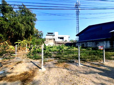 เช่าที่ดิน วิทยาลัยรัชต์ภาคย์เทคโนโลยีและการจัดการ : A010 เช่า ให้เช่า ปล่อยเช่า ที่ดิน พระราม9 ซอย15/1 ราคาถูก สนใจ Line: @951qfbfi