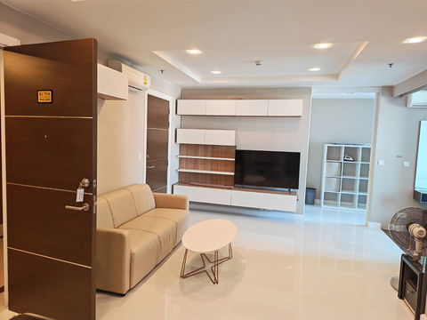 Room for Rent The Metropolis Samrong 2BR2B 70sqm.