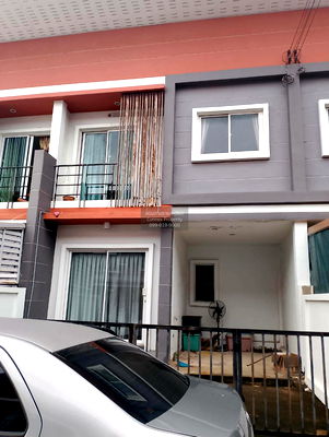 Townhouses for sale : For Sale Townhouse/Townhome  , Pirom Ville Thianthale 20 , Samae Dam , Bang Khun Thian , Bangkok , CX-141108 ✅ Live chat with us ADD LINE @connexproperty ✅
