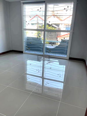 ทาวน์โฮม ตลาดเซฟวัน โก : ขายทาวน์เฮ้าส์/ทาวน์โฮม  อัมรินทร์นิเวศน์ 3 ผัง 4 รีโนเวทใหม่ สายไหม เขต สายไหม กรุงเทพ CX-114384 ✅ ทักไลน์ @connexproperty ตอบทันที ทีมงานมืออาชีพ ✅