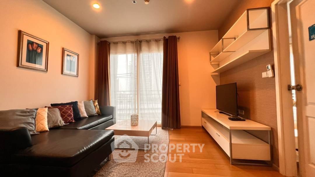 รูป คอนโด 1 ห้องนอน ขนาด 49 ตร.ม. ที่ Hive Sathorn ใกล้ BTS กรุงธนบุรี 90 ม. (ID 889699) - รูปที่ 1/21