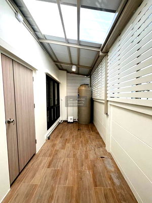 ทาวน์โฮม เดอะ สแควร์ บางใหญ่ : ขายทาวน์เฮ้าส์/ทาวน์โฮม  ทิพย์พิมาน บ้านริมคลอง รีโนเวทใหม่ เสาธงหิน บางใหญ่ นนทบุรี CX-113026 ✅ ทักไลน์ @connexproperty ตอบทันที ทีมงานมืออาชีพ ✅