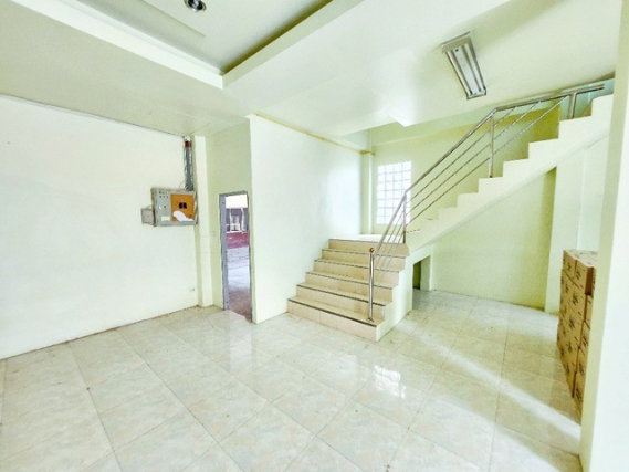 รูป ตลาดสมบัติบุรี 2.55กม. ถนน 345 โรงงานพร้อมอาคารออฟฟิศ 3 ชั้น ไทวัสดุ บางบัวทอง 2.9กม. 2 ห้องน้ำ 202ตร.ว. 1,202 ตร.ม. ตลาดบางบัวทอง 2.8 กม. - รูปที่ 2/8