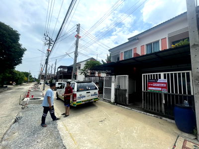 ทาวน์โฮม ถนนเลี่ยงเมืองชลบุรี : ขายทาวน์เฮ้าส์/ทาวน์โฮม  ลาปาตีย์ @ อมตะ หน้ากว้าง หนองไม้แดง เมืองชลบุรี ชลบุรี CX-139917 ✅ ทักไลน์ @connexproperty ตอบทันที ทีมงานมืออาชีพ ✅