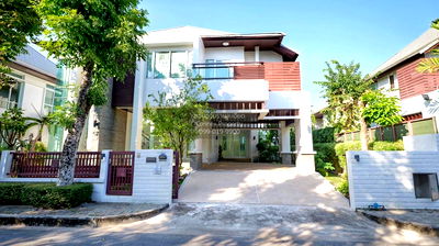 ขายบ้านเดี่ยว : ขายบ้าน  บลูลากูน บางนา - ตราด กม.8 ดอกไม้ เขต ประเวศ กรุงเทพ CX-117983 ✅ ทักไลน์ @connexproperty ตอบทันที ทีมงานมืออาชีพ ✅