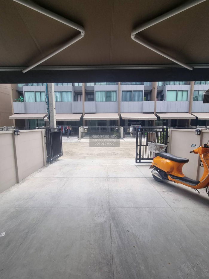 รูป เช่าทาวน์เฮ้าส์/ทาวน์โฮม  บ้านกลางเมือง พระราม 9-กรุงเทพกรีฑา (ตัดใหม่) ทับช้าง เขต สะพานสูง กรุงเทพ CX-121630 ✅ ทักไลน์ @connexproperty ตอบทันที ทีมงานมืออาชีพ ✅ - รูปที่ 4/12